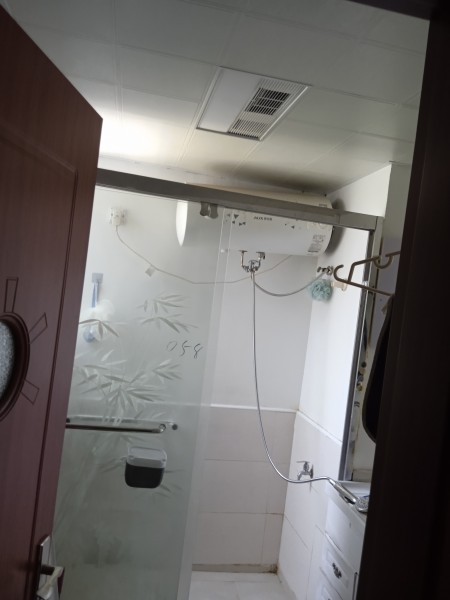 馨佳园十三街坊 随时看房·