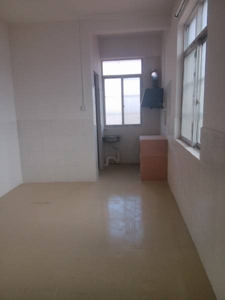 明华村刘屋坡私人自建新房 1居室 380元/月