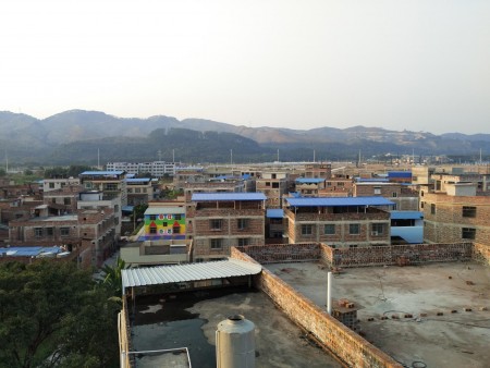 明华村刘屋坡私人自建新房 随时看房·