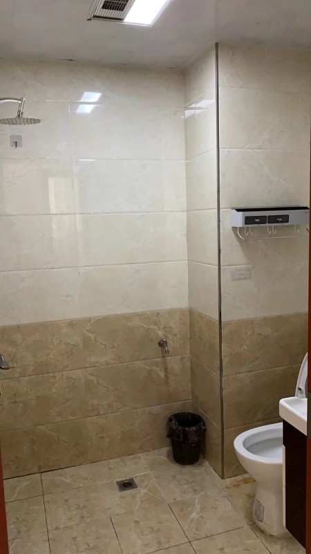 瓦胡同小区东区 2居室 2600元/月