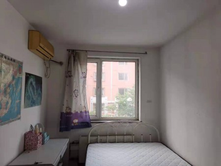 龙跃苑三区 随时看房·