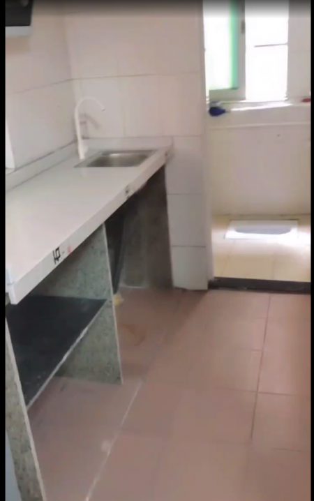 岑村松岗小区 随时看房·