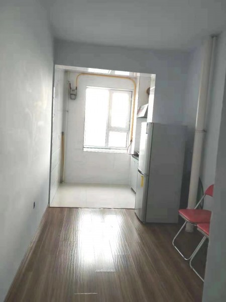 富贵名苑 1居室 1700元/月