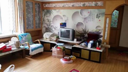 大连西岗繁荣房37中学区房 随时看房·