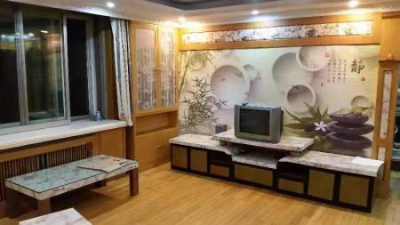 大连西岗繁荣房37中学区房 随时看房·