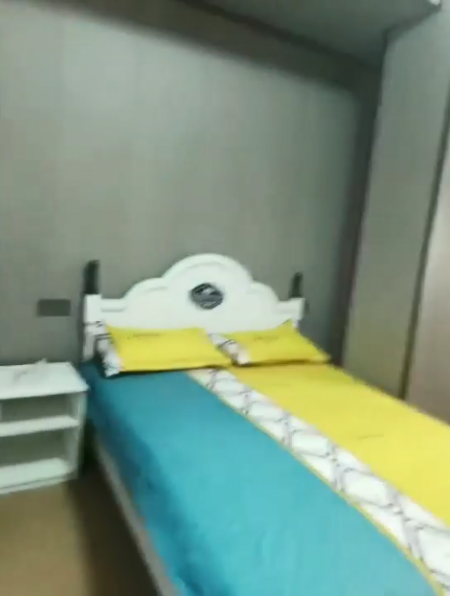 岳麓区桐梓坡路竹马塘社区）