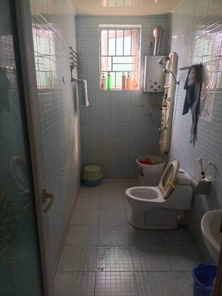 怡馨苑 随时看房·