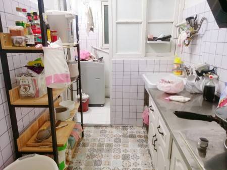 日晖六村一小区 随时看房·