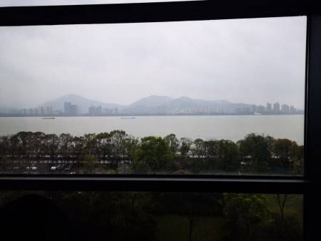 悦江商业中心 随时看房·
