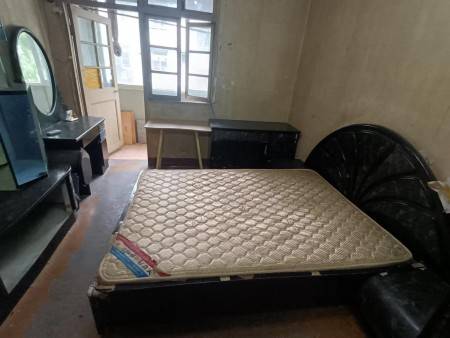 吉庆院小区 1居室 2200元/月