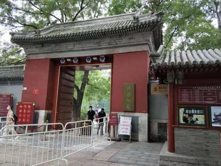 陟山门街 随时看房·