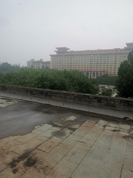明秦王府城墙内建筑 随时看房·
