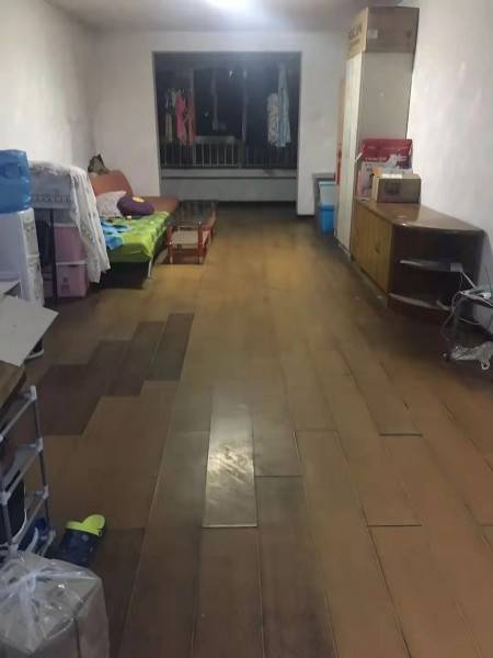 龙锦苑东五区 3居室 2800元/月