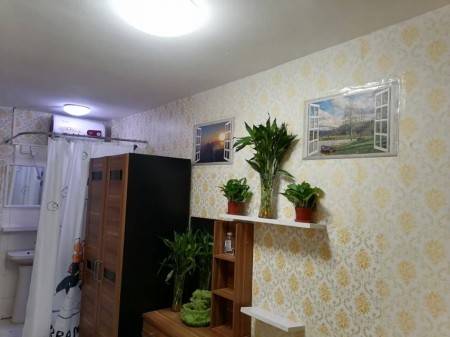 中泰小区 随时看房·