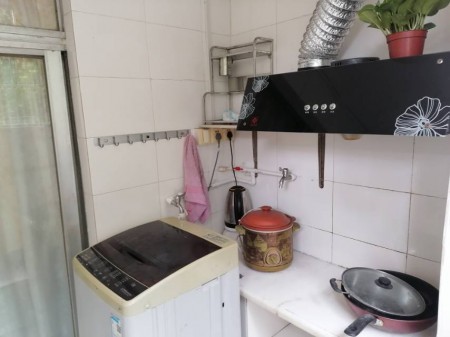 中泰小区 随时看房·