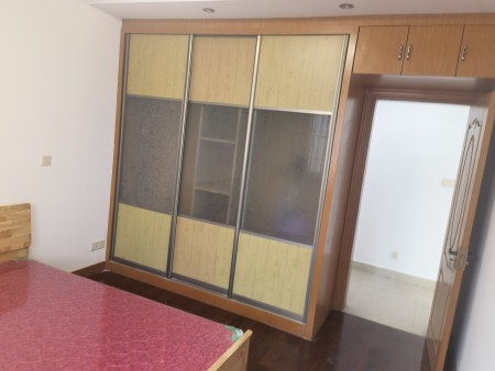 玉盘家园3区 随时看房·