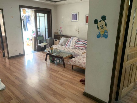 蔚蓝花城 2居室 1600元/月