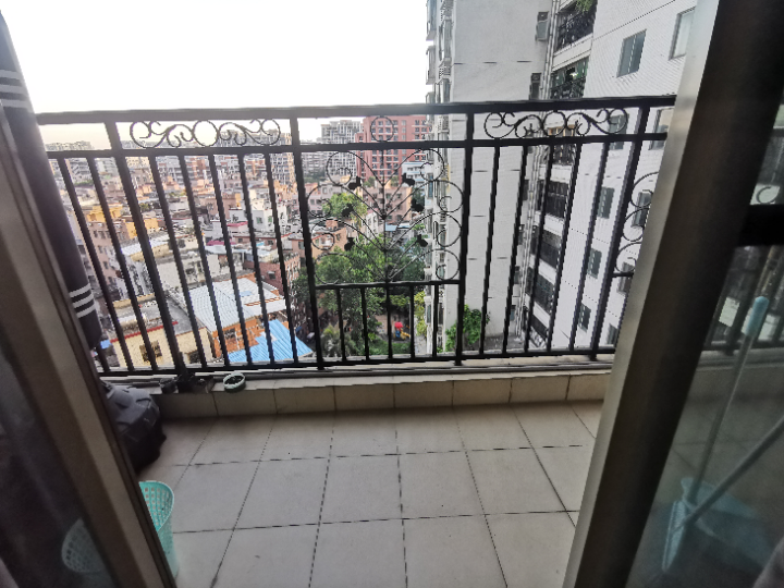 珠光高派华庭 随时看房·