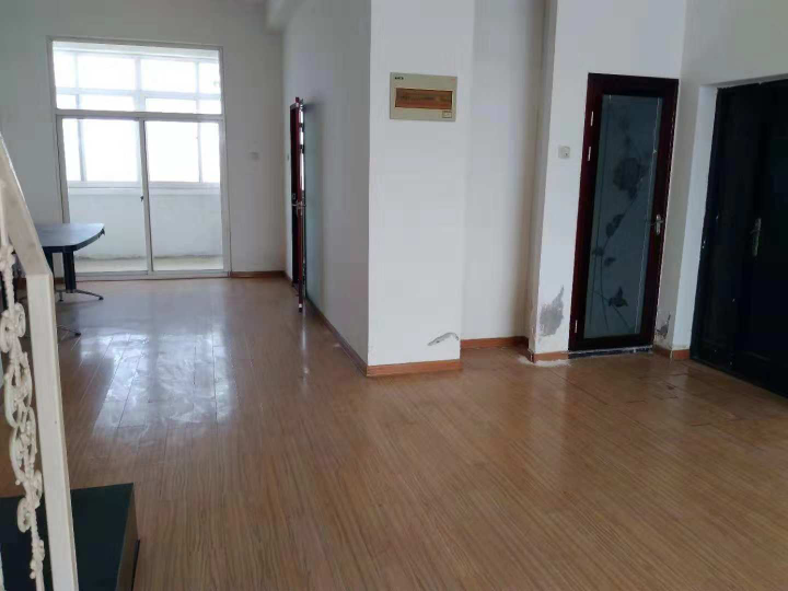 紫薇大厦 随时看房·