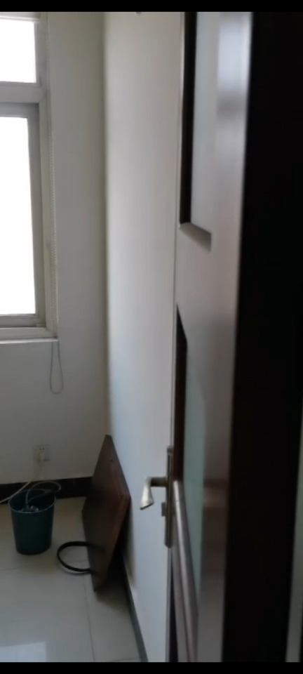 清华商务 随时看房·
