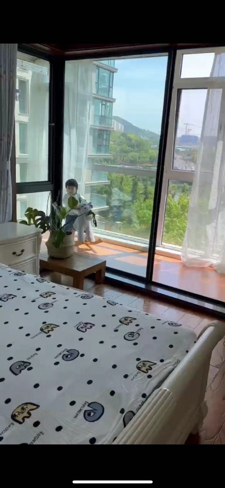 西子公寓 随时看房·