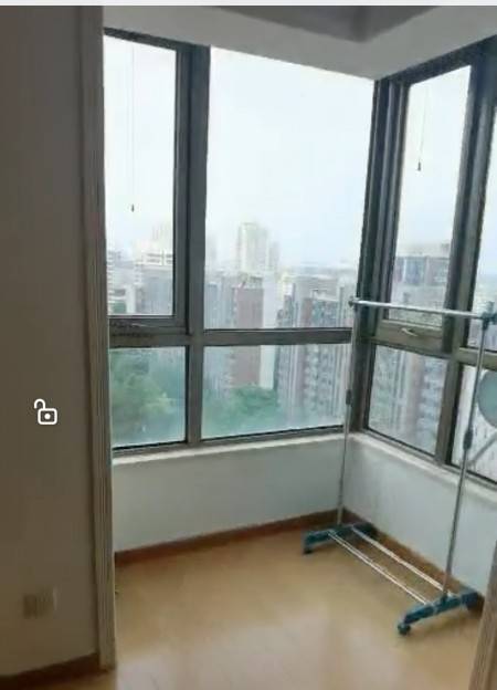 都会华庭 随时看房·