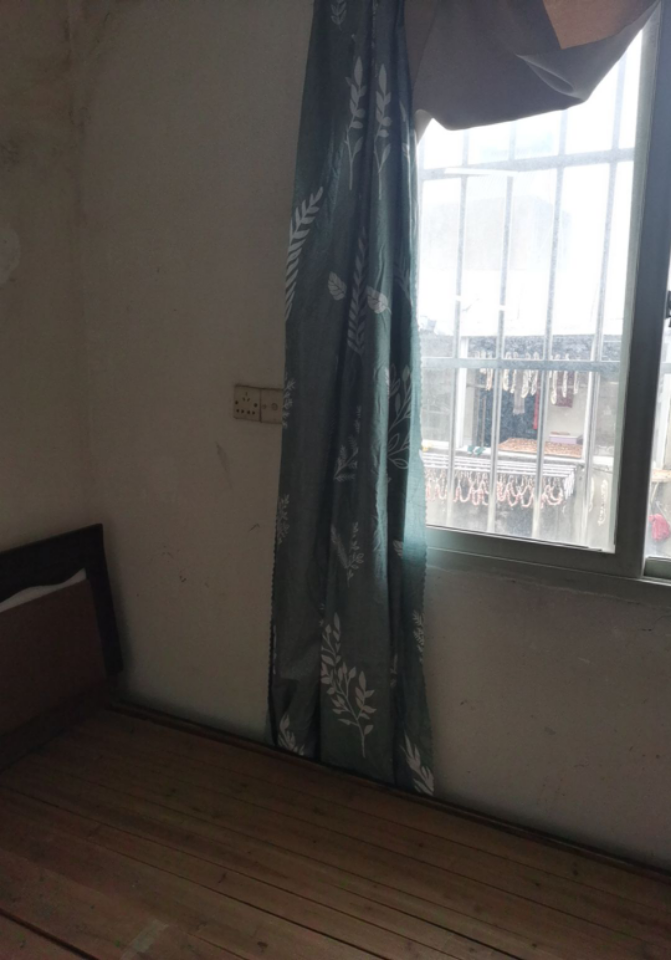 广场东路八一广场旁 随时看房·