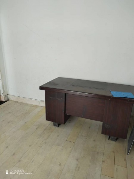 李家街公园附近 随时看房·