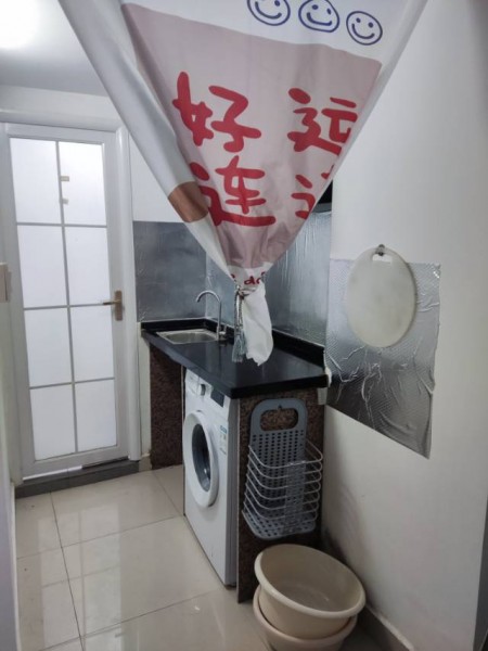 龙口东路与龙口中路212-214号小区 随时看房·