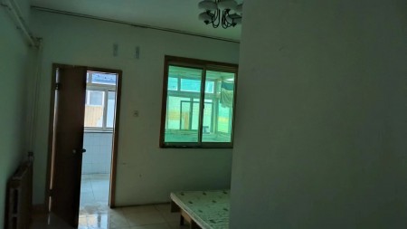 历山北路单位宿舍 随时看房·
