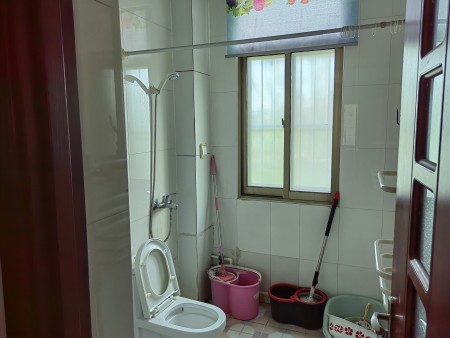 东龙家社区 随时看房·