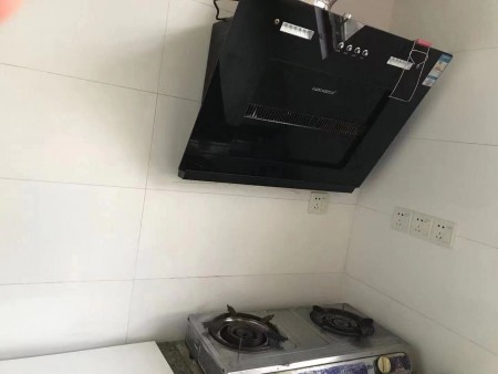 沿河四村 随时看房·