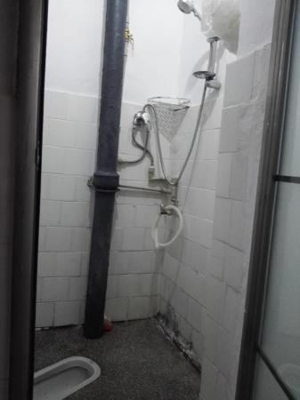 小龙坎正街221号 随时看房·