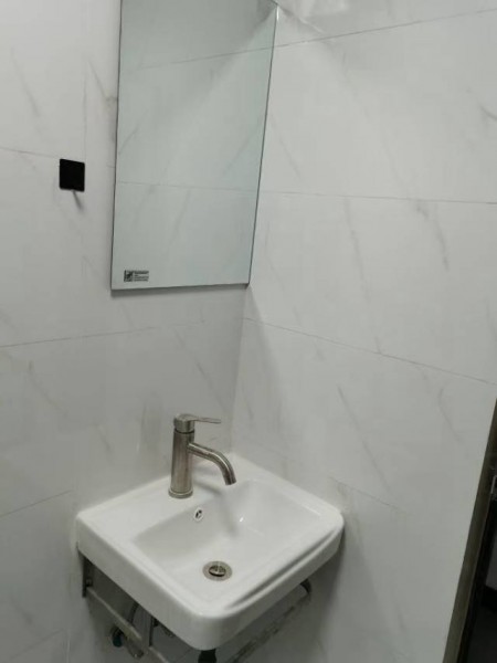 南极凤麟苑 随时看房·