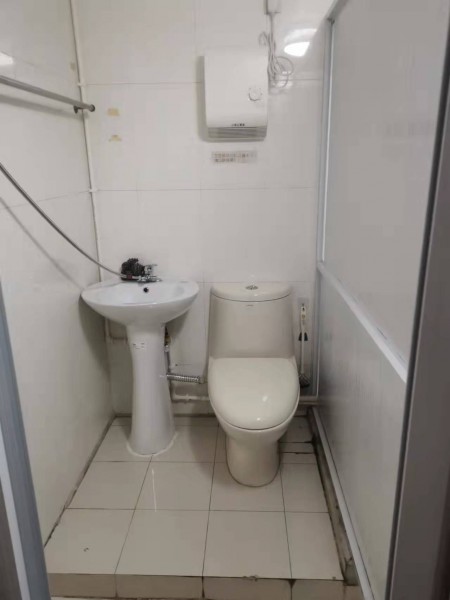 万家花园 随时看房·