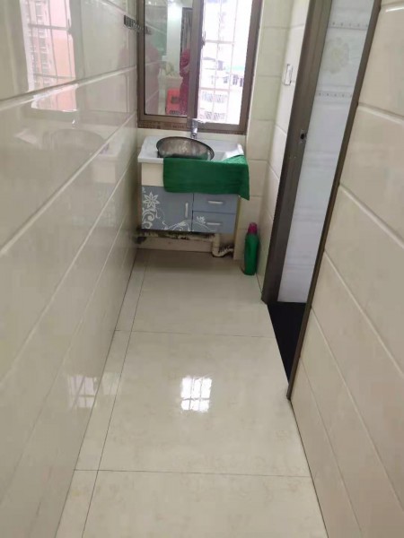 联合二队 随时看房·