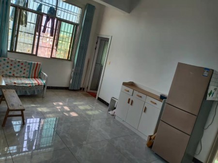 青阳北路自建电梯新房 2居室 800元/月