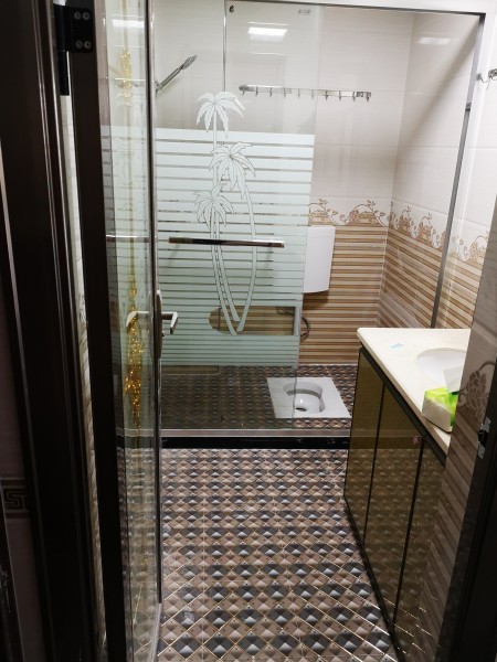 龙泉新村 随时看房·
