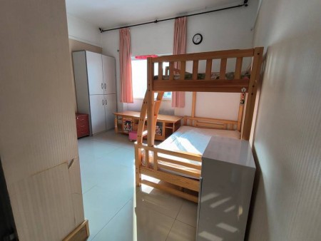 豪苑翡翠城 9居室 450元/月