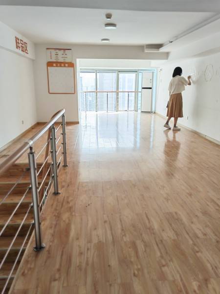 东原中心LOFT商铺 随时看房·