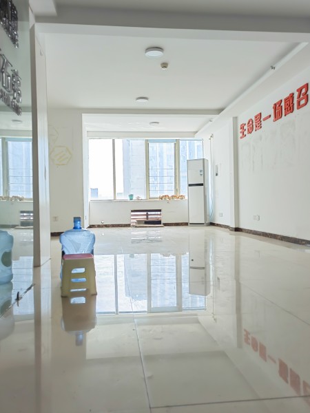 东原中心LOFT商铺 随时看房·