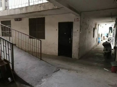 五一路老虎岭 随时看房·