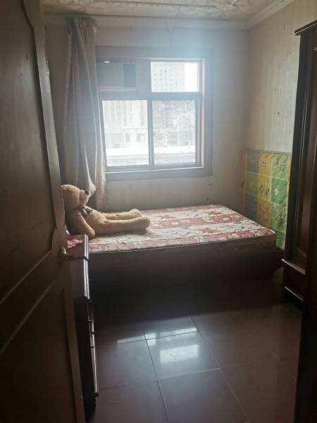 市土产公司家属院 随时看房·