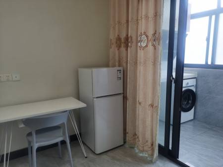 振新佳苑 3居室 1350元/月