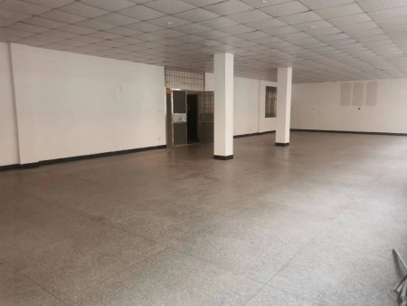 望城区地铁4号线银杉路银星小区 4居室 4800元/月