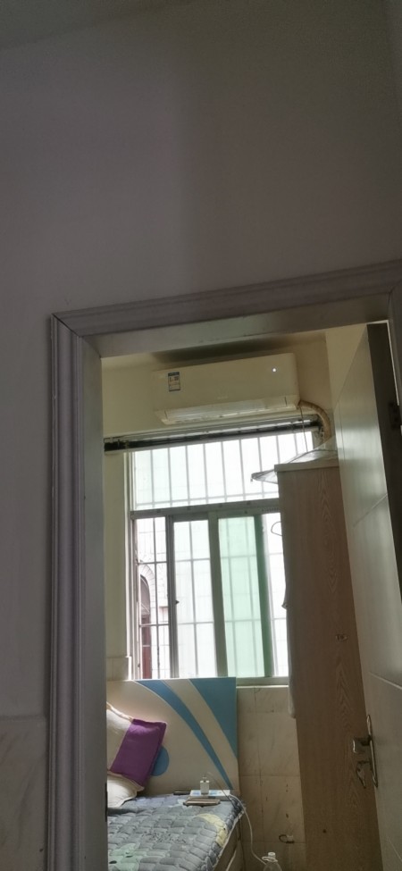 起航青年公寓 随时看房·