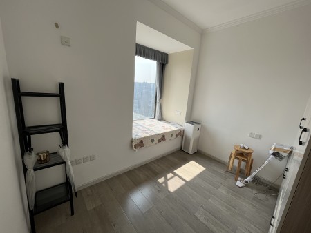 铁机新居 2居室 2300元/月