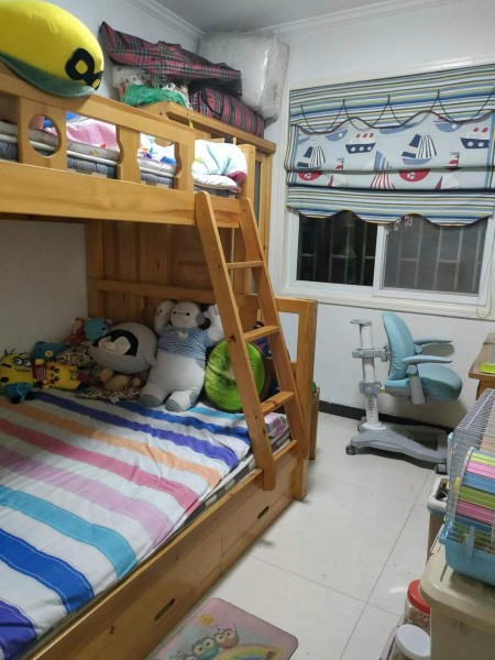 西湖春天小区 随时看房·