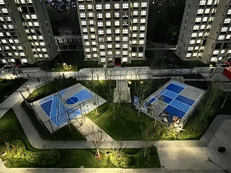 上东郡 随时看房·