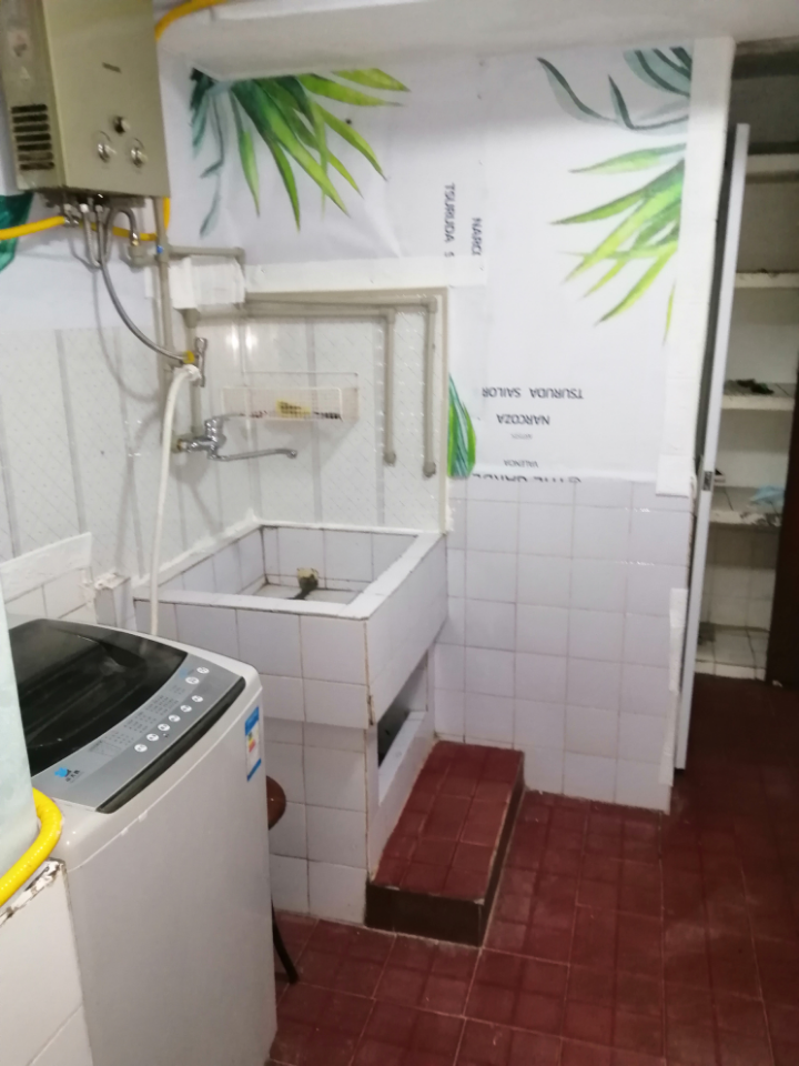 人民路居住小区 随时看房·